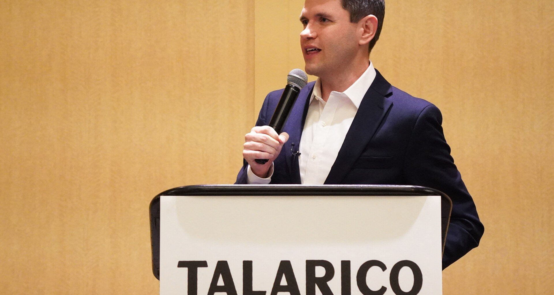 Brother of George W Bush endorses Democratic Senate candidate in Texas | US Midterm Elections 2026 News