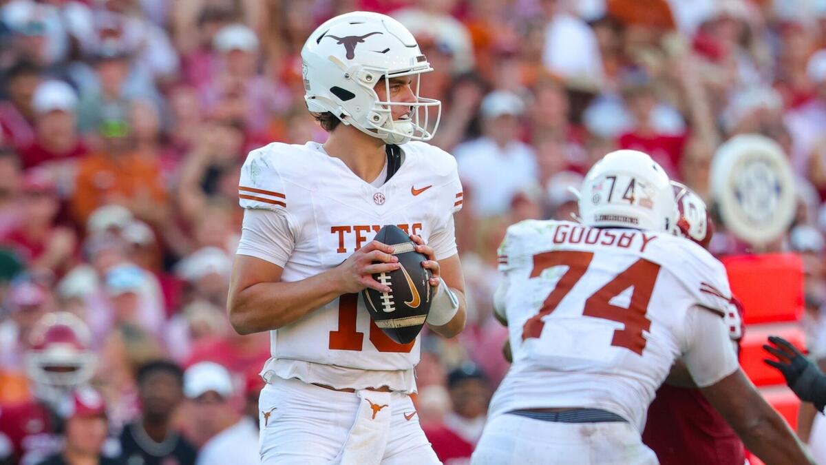 Texas vs. Florida odds, prediction, time: Week 7 college football picks by proven model