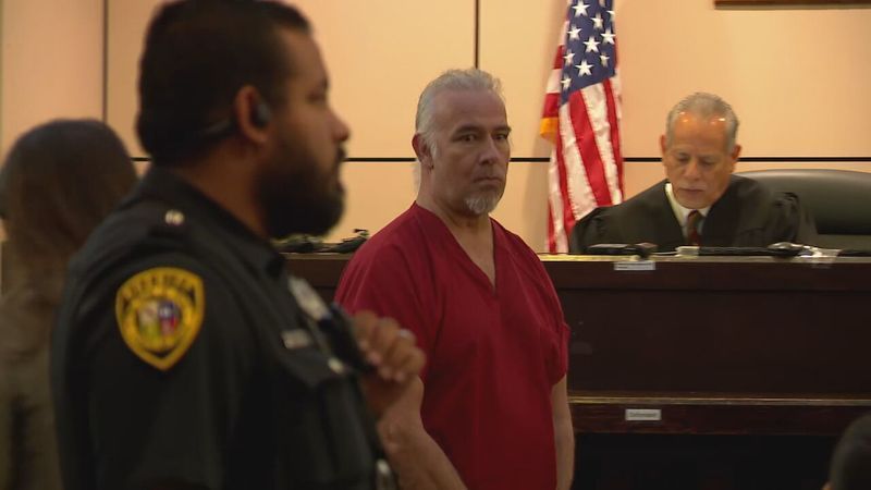 Brad Simpson is charged with the murder of his wife Suzanne back in October 2024. (SBG San Antonio)