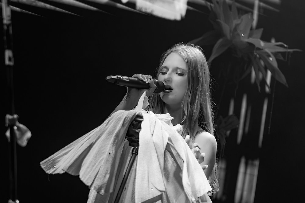 Concert Review: Lilyisthatyou Shines at ACL Live’s 3TEN in Austin on The Flowers Have Feelings Tour