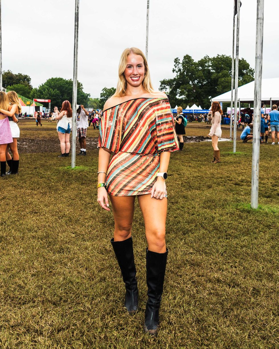 Elena Hobbes at ACL Fest 2026