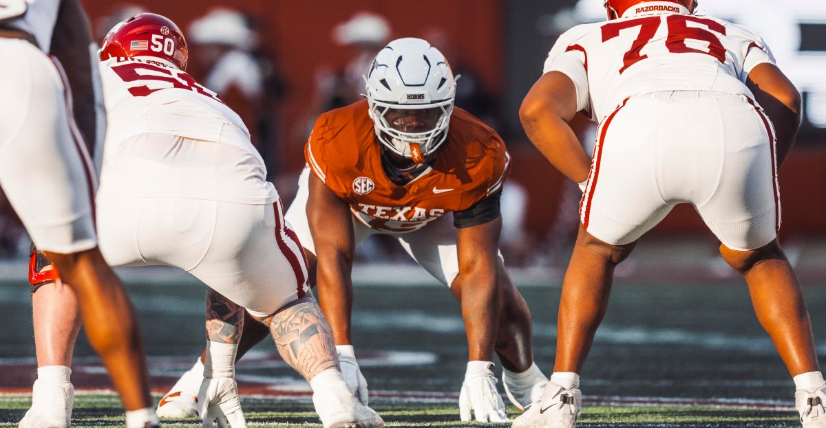 One Texas player upgraded on Thursday injury report