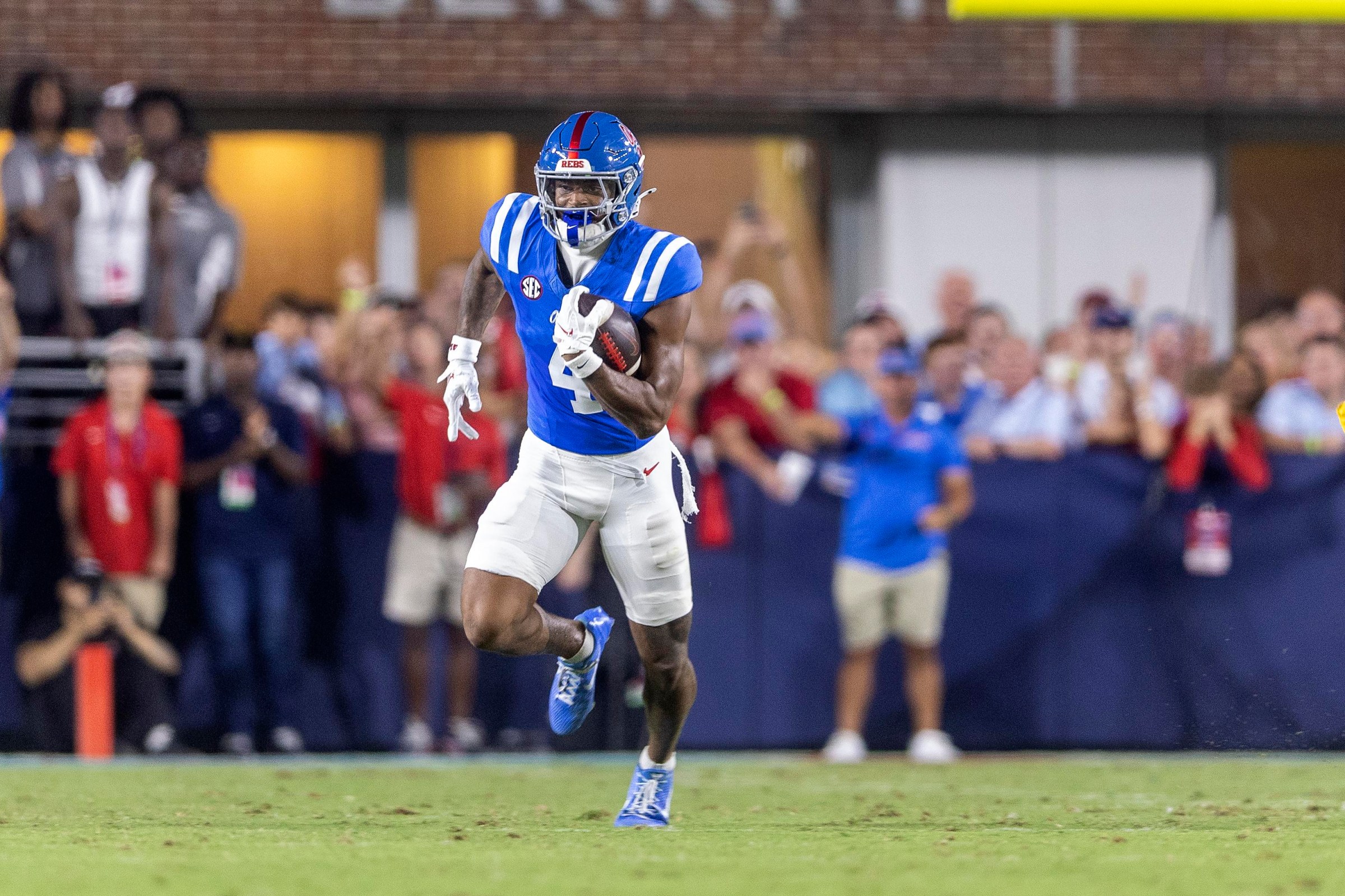 OXFORD, MS - SEPTEMBER 19: Ole Miss Rebels tight end Caleb Odom (4) catches a pass during a game between the Ole Miss Rebels and the LSU Tigers on September 19, 2026, at Vaught Hemingway Stadium in Oxford, Mississippi. (Photo by John Korduner/Icon Sportswire via Getty Images)