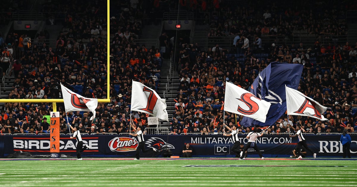 U.S. service member dies after rappelling incident at UT San Antonio football stadium