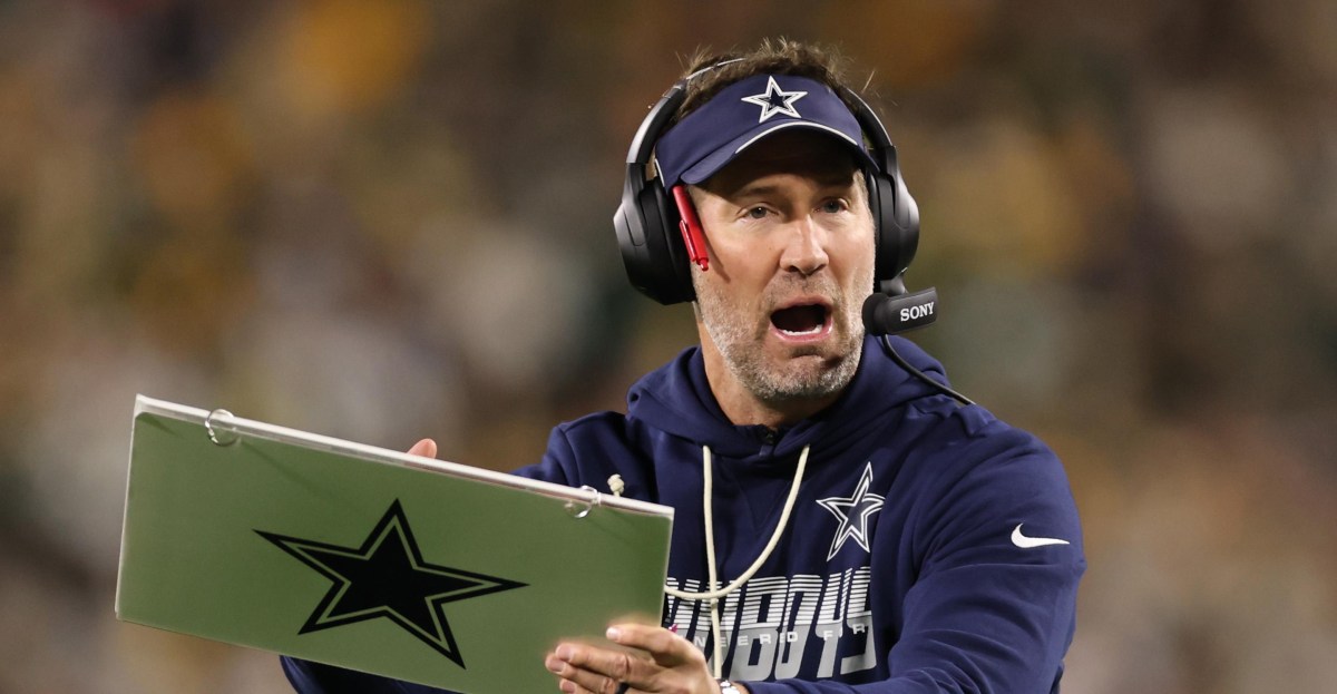 Dallas Cowboys fans have made their decision on Brian Schottenheimer