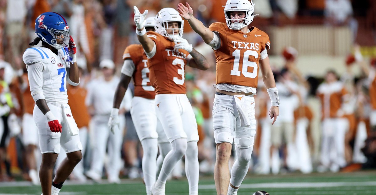 Texas opens as heavy favorite against Mississippi State