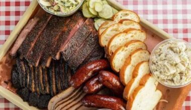 Goldee's BBQ earns 1 Michelin star in new 2026 Texas guide