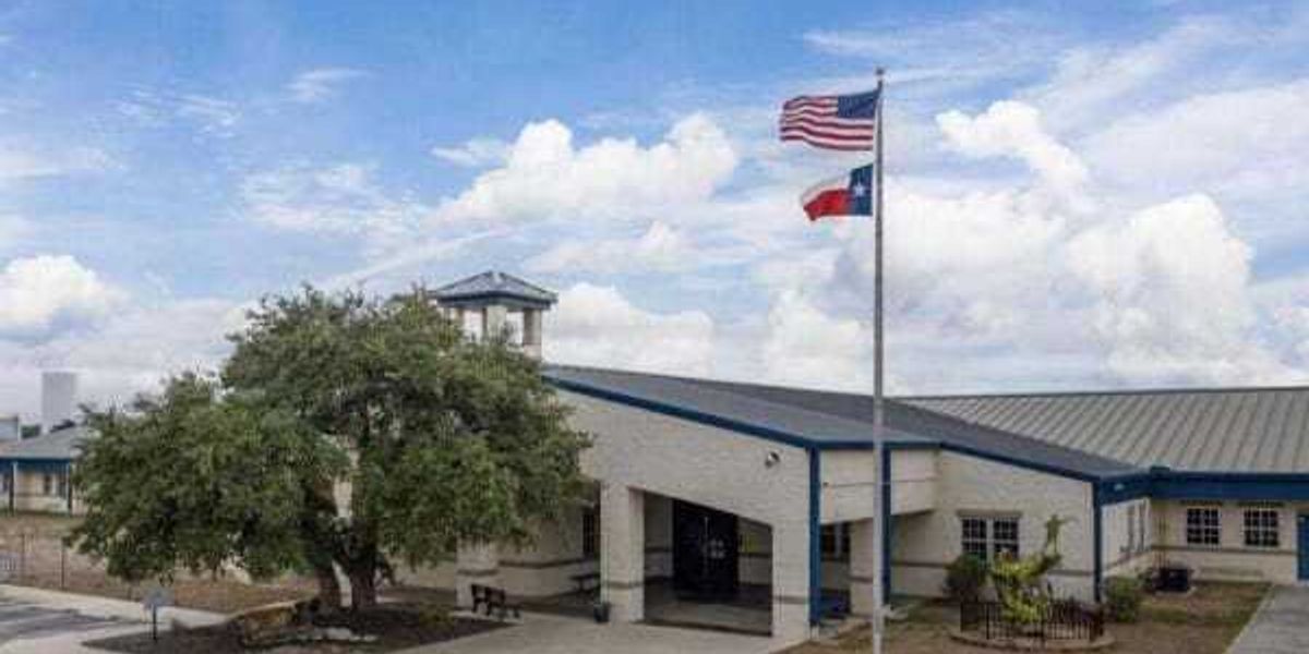 3 San Antonio K-8 schools earn top marks in US News ranking