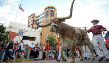 Texas vs Florida: Photos as the Longhorns return to DKR on Saturday