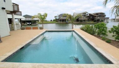 Major pool supply chain with over 200 Texas locations files for bankruptcy