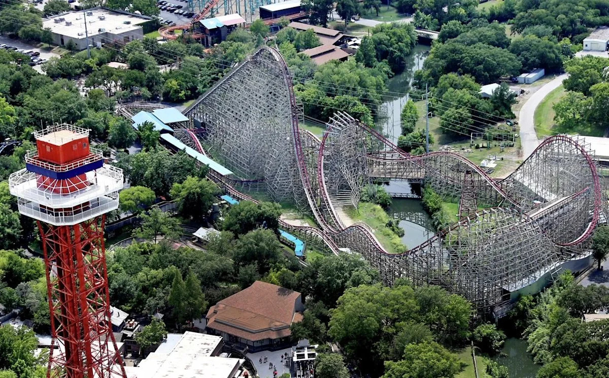 Six Flags Rollercoaster Death Brings New Spotlight to Arlington Tragedy