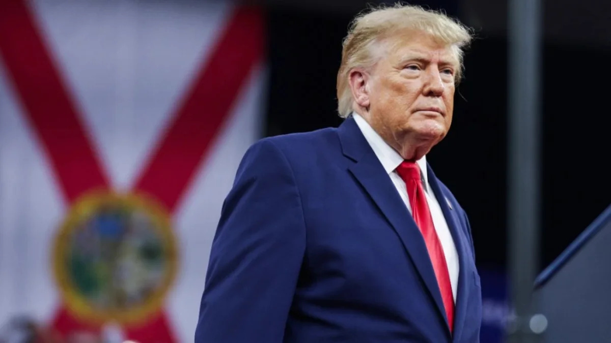 Donald Trump Turns to Texas Football Favorites for Final Midterm Campaign Push