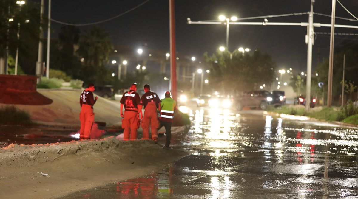Flood warning set for Rio Grande as river overflows on El Paso border