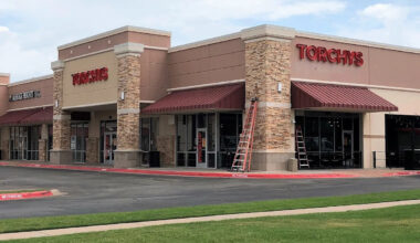 Woman sues Torchy’s Tacos after finding cow tooth in taco