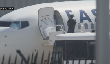 ICE deportation flights end at Dallas Love Field, shift to Fort Worth airport