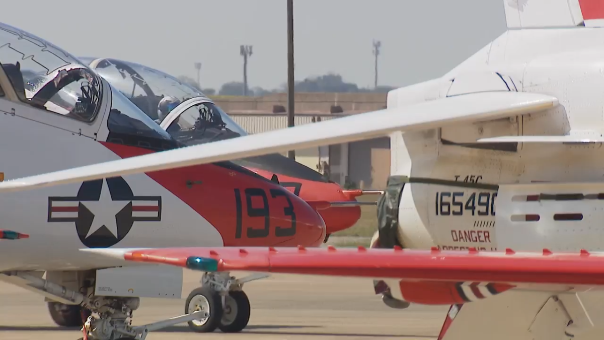 Planes move to Fort Worth ahead of Hurricane Isaias landfall – NBC 5 Dallas-Fort Worth