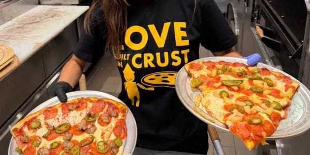Viral California chain Burattino Pizza to open in Arlington