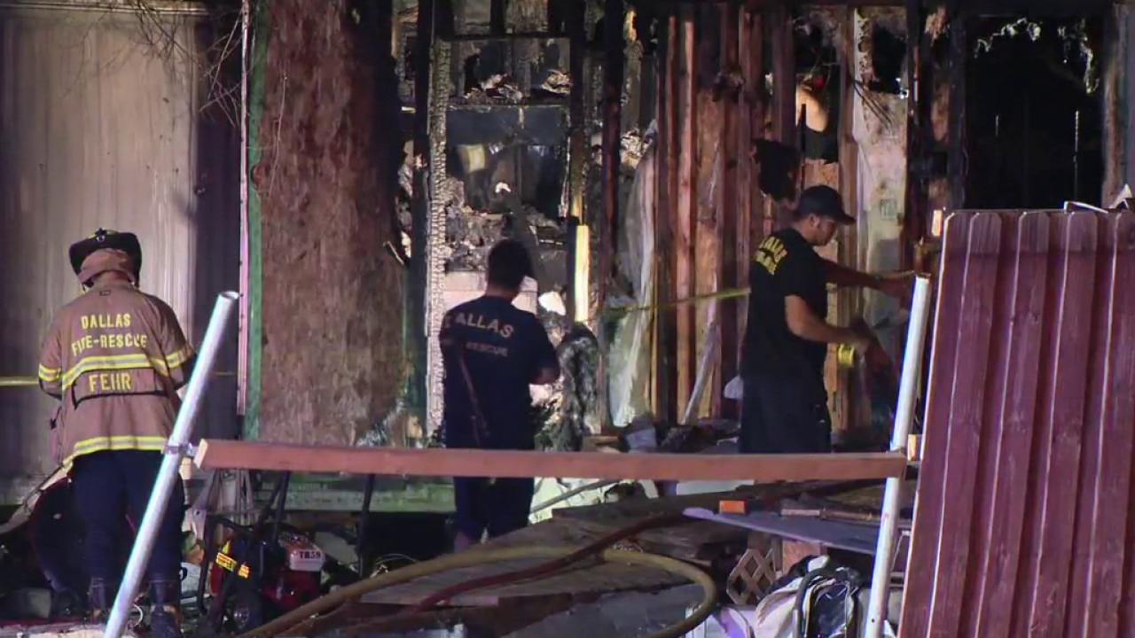 One person dead after mobile home fire in Dallas