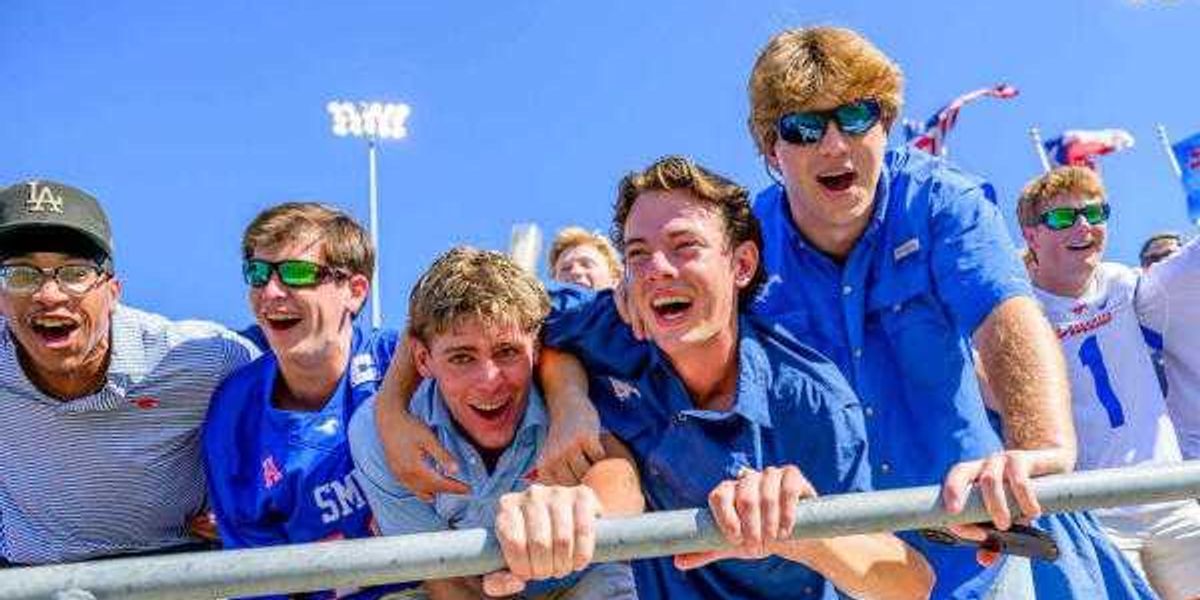 Dallas suburb surprises among best college towns in U.S.