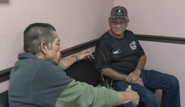 Corpus Christi vet offers veterans discounted pet care from his own pocket