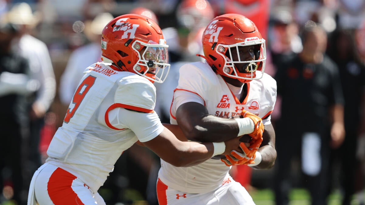 Sam Houston vs. Liberty odds, prediction: Week 6 Thursday college football picks by proven model