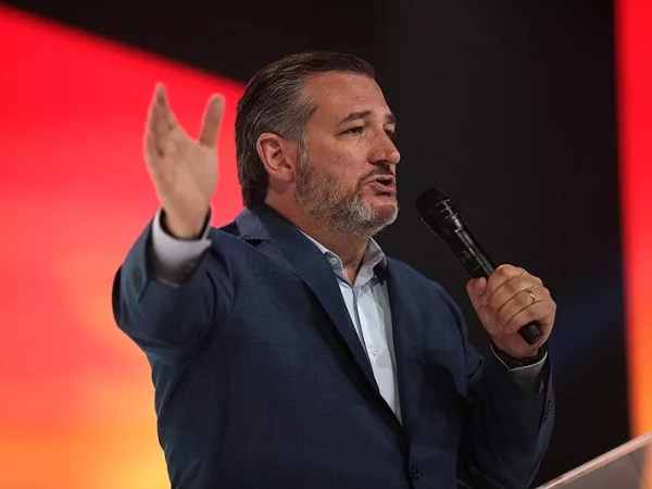 Assclown Alert: Ignoring death threats against your rivals with Ted Cruz