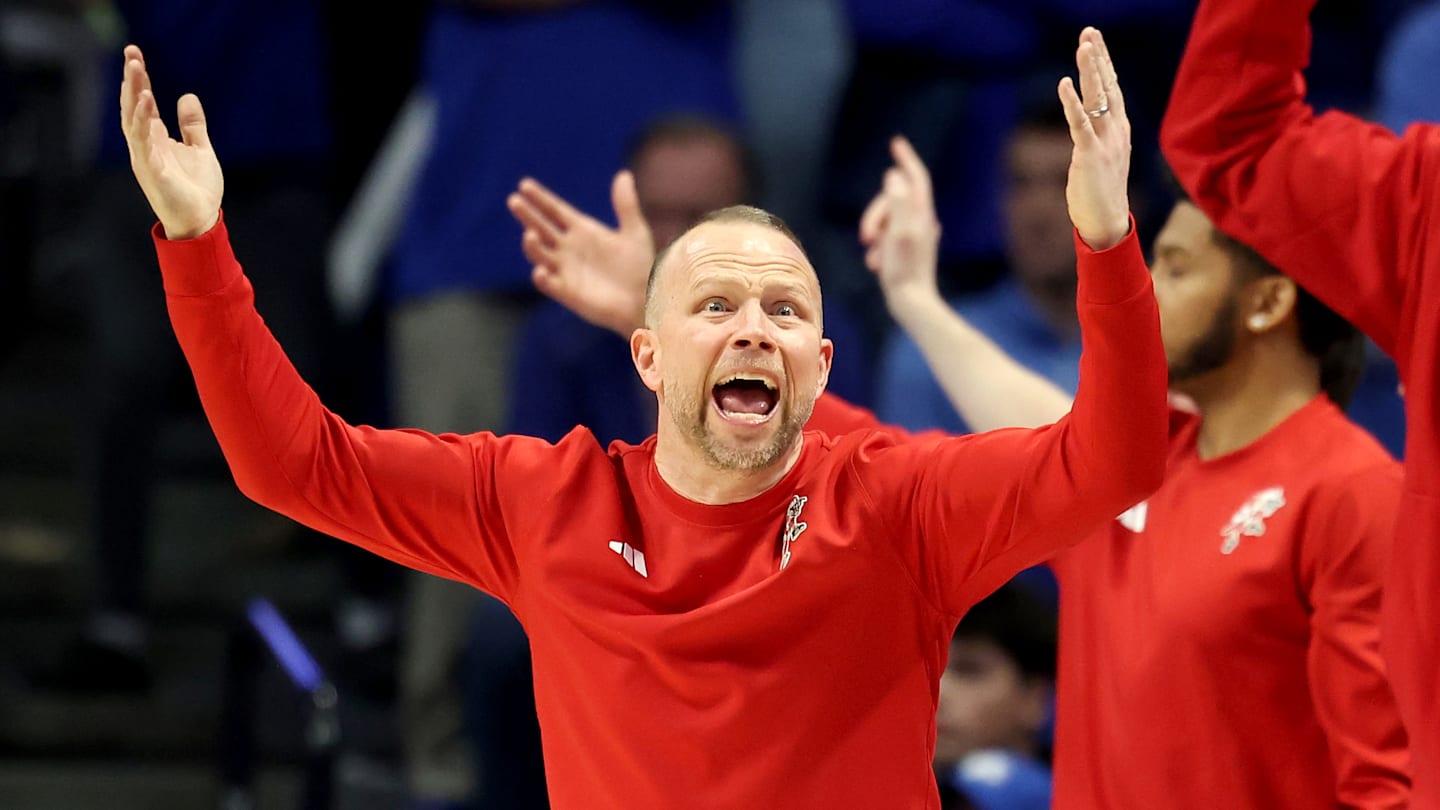 Pat Kelsey reveals ugly truth behind Louisville and Kentucky's worst game date ever