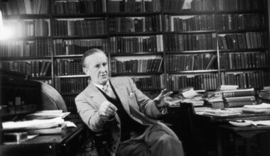 What Books Should You Read Over The Summer?