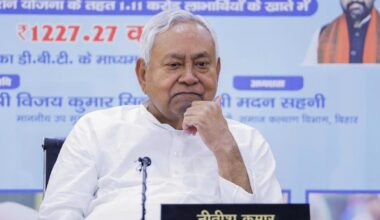 Nitish Kumar promises jobs, employment for one crore people in five years
