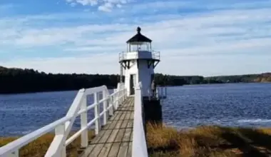 Biden-Funded Maine Muni ISP Runs into a Problem – Competition