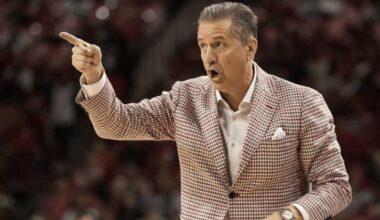 John Calipari calls for college basketball to have summer exhibition games