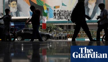 ‘It’s like being walled in’: young Iranians try to break through internet blackout | Iran