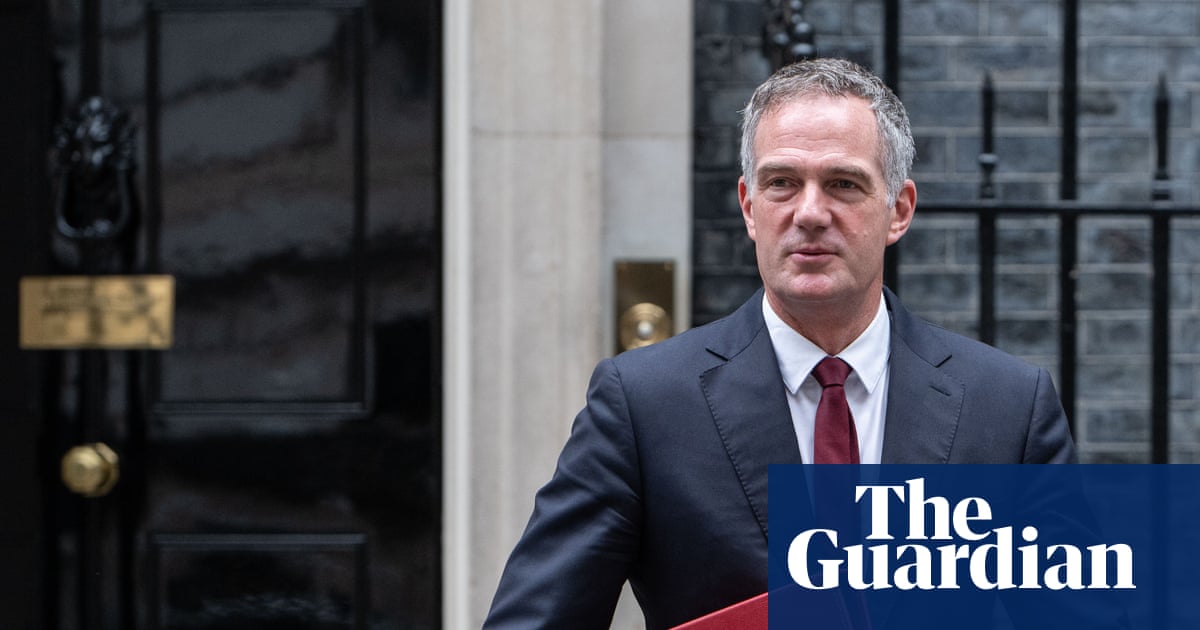 Minister apologises to generation of UK children exposed to toxic online content | Internet safety