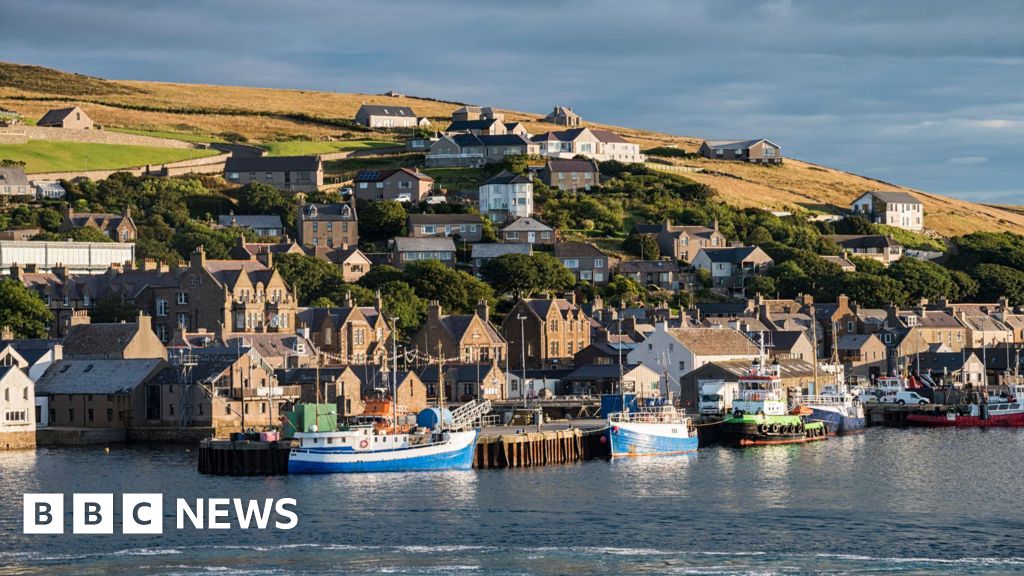 Cable damage disrupts internet services in Orkney and Shetland