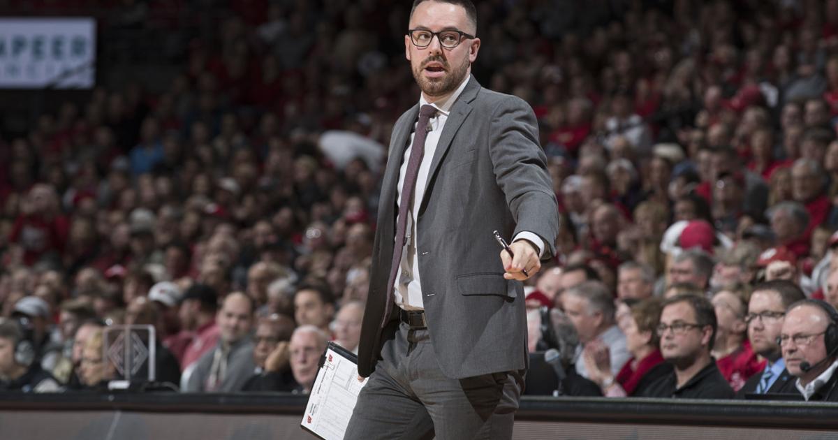 Badger men's basketball GM carries the ball behind the scenes | Sports