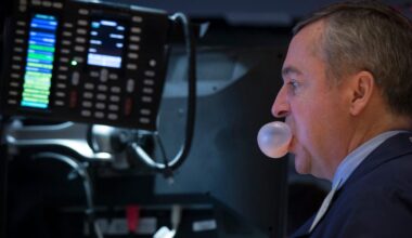 Stock Market Bubble: Chart Shows Overvaluation Higher Than Dot-Com Boom