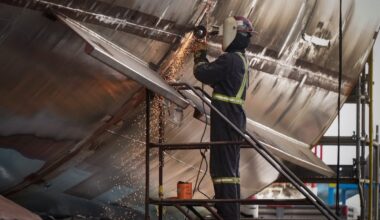 Economists expect jobs market flatlined, unemployment rose in June