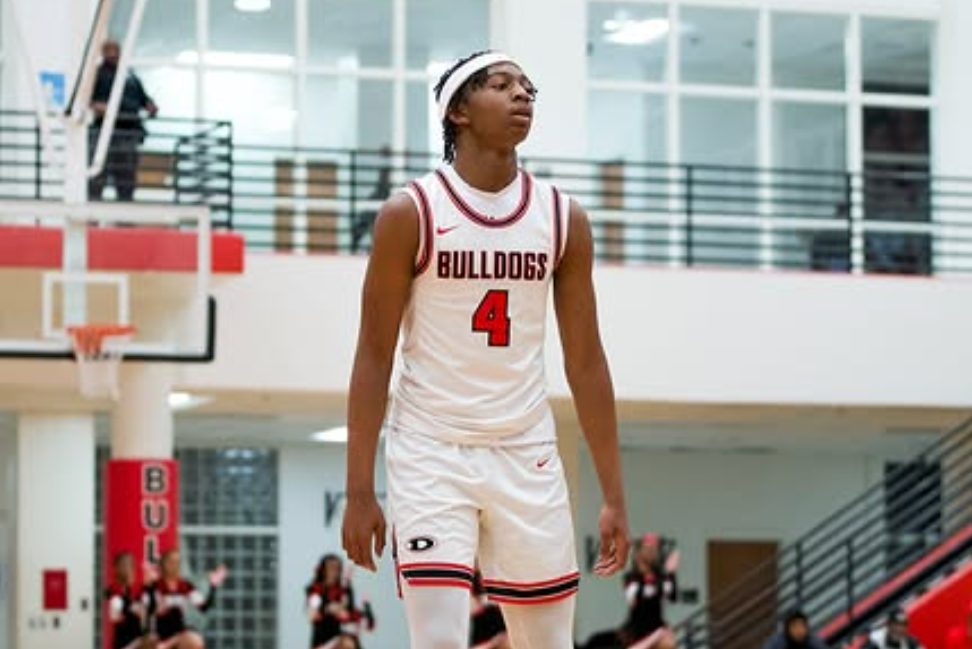 Hoosiers offer 2028 5-star wing AJ Williams – The Daily Hoosier