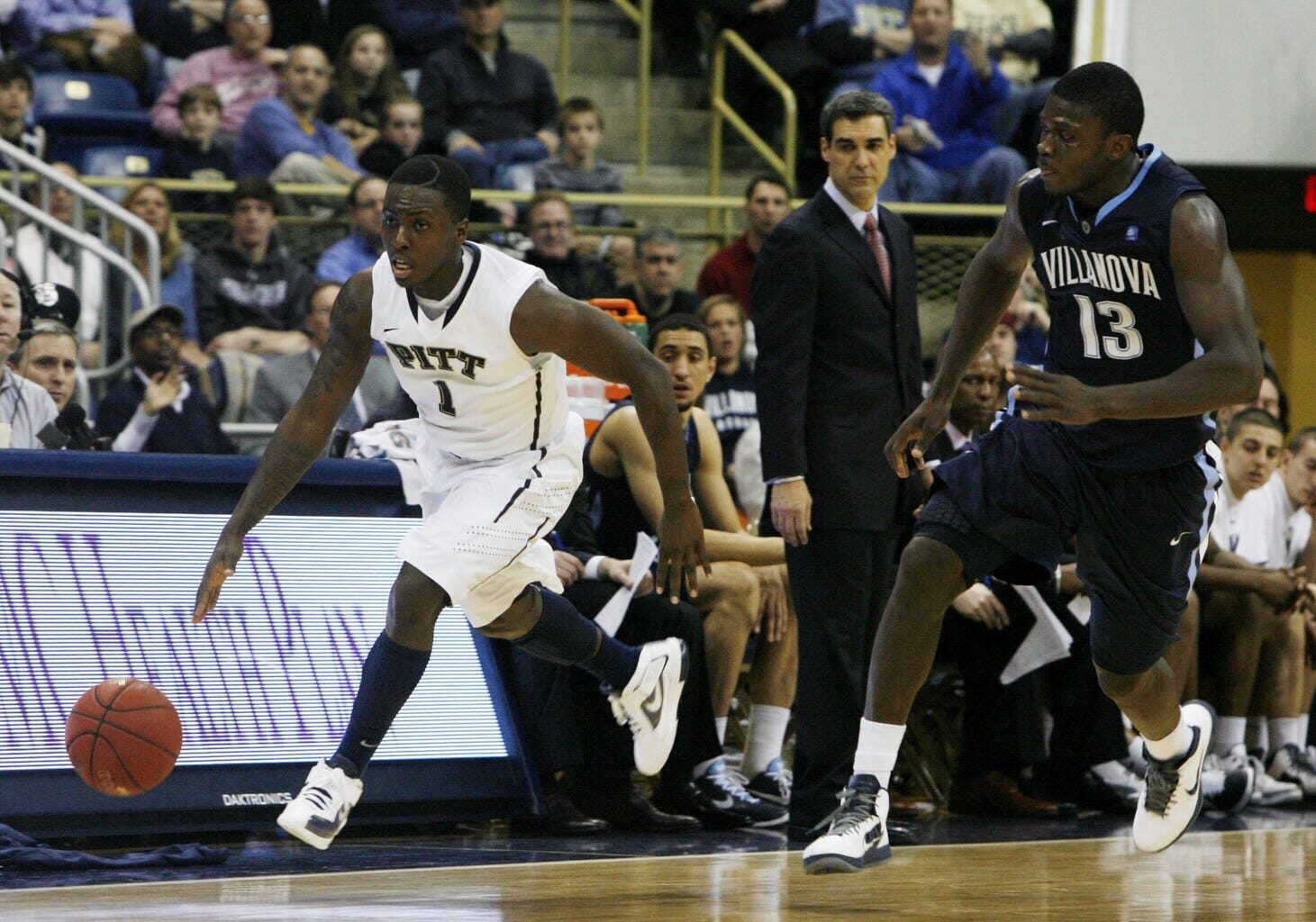 Pitt hoops against Villanova