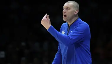 Louisville's Aly Khalifa fired up to face former coach Mark Pope in season opener, Cardinal debut image