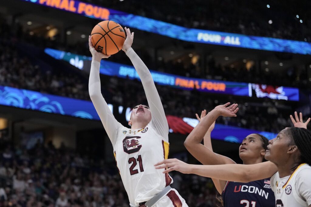 Analyst Points Out Chloe Kitts’ Key Role for Dawn Staley's Gamecocks After Major Roster Overhaul