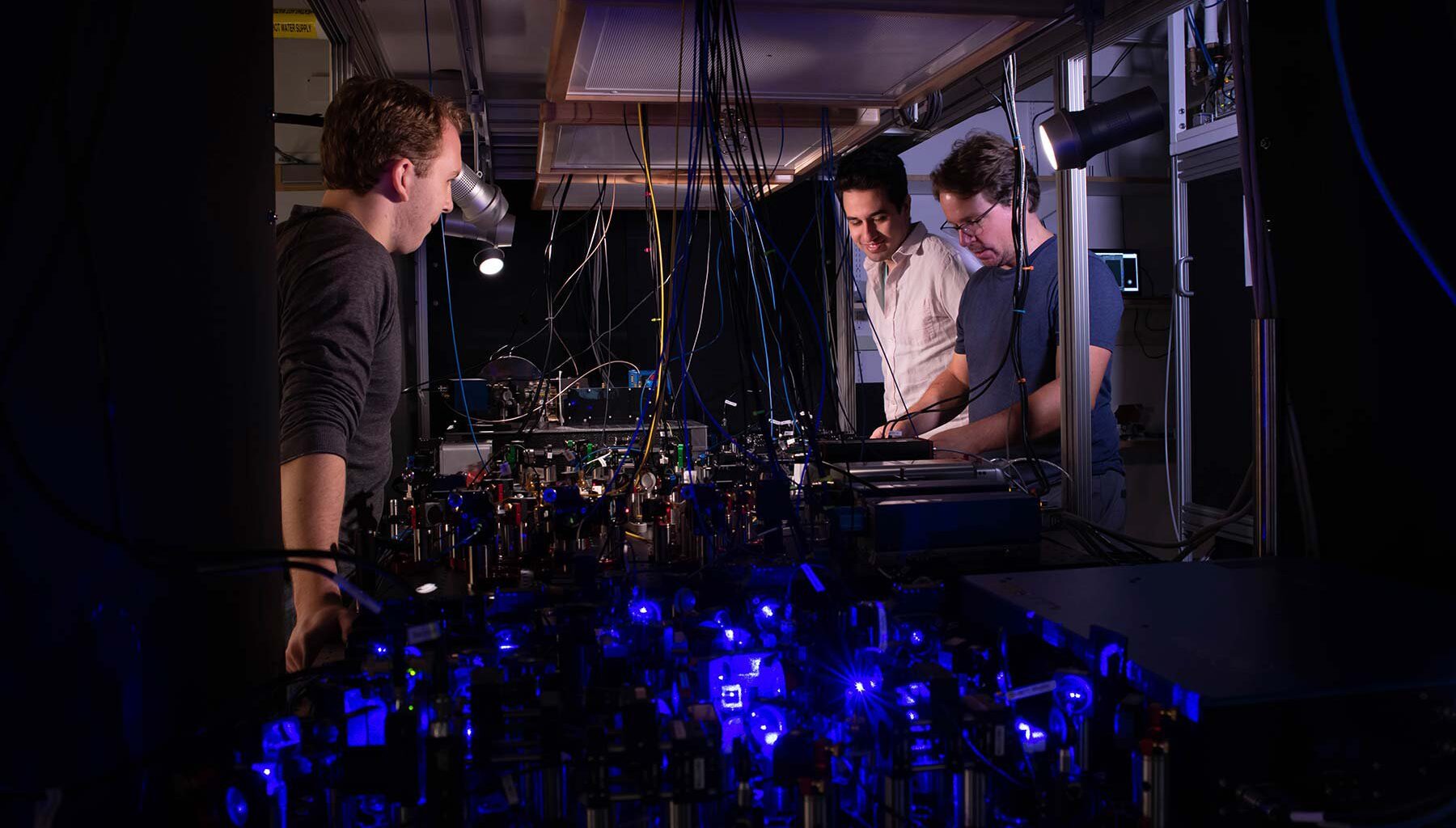 Physicists turn atomic motion from a nuisance to a resource – Physics World