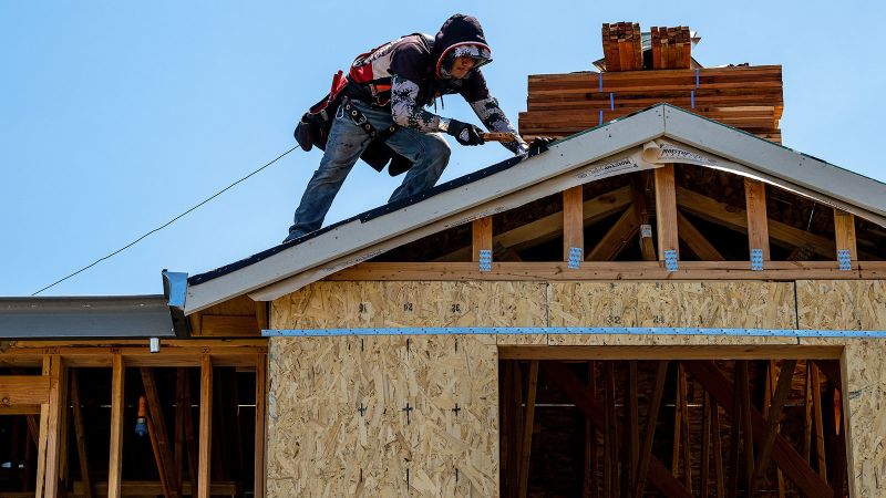 US private sector lost 33,000 jobs in June, missing expectations for an increase of 115,000