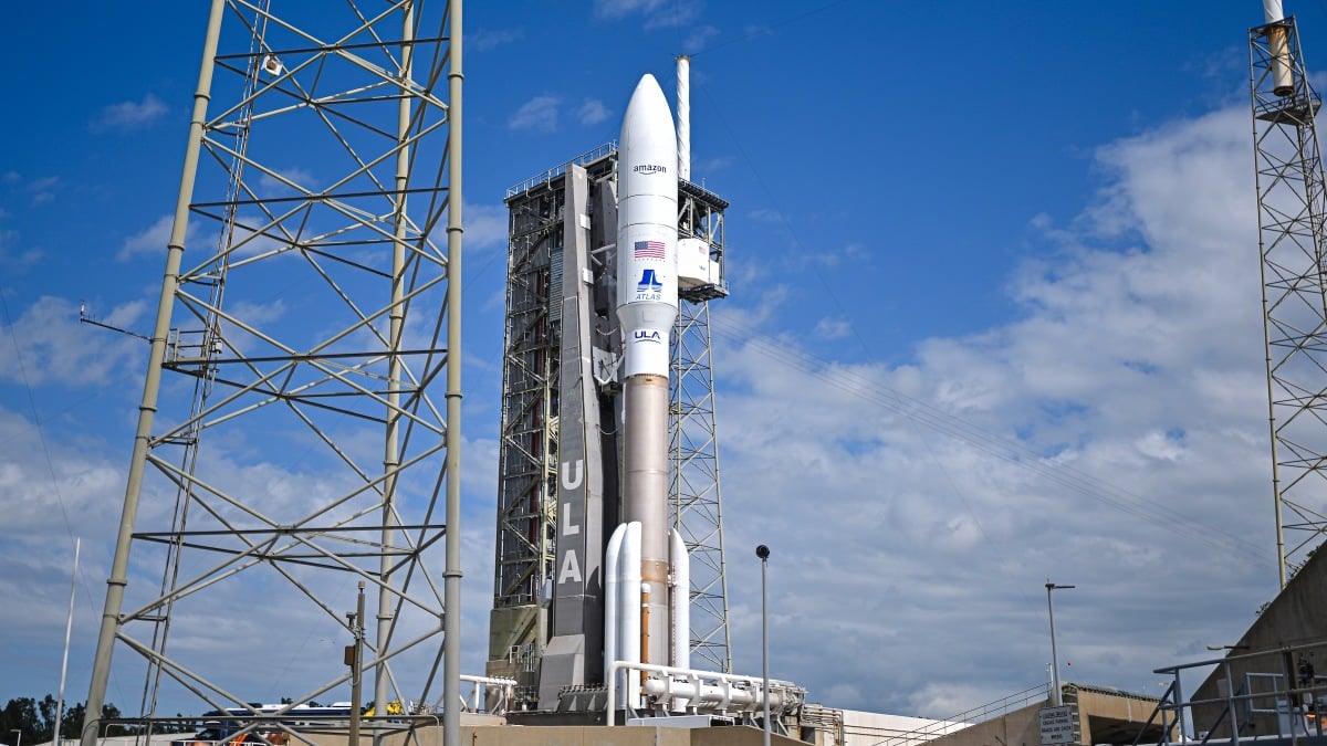 Amazon gears up to launch its own satellite internet network