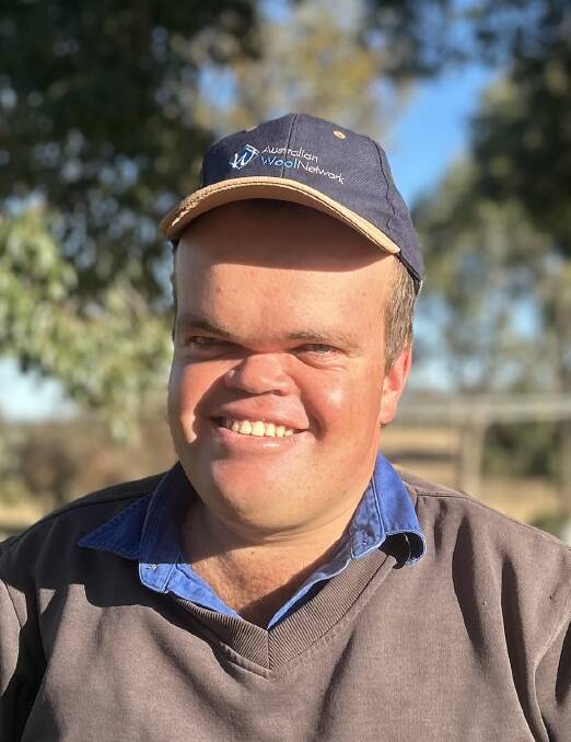 James Gilmore, 26, Bukkulla