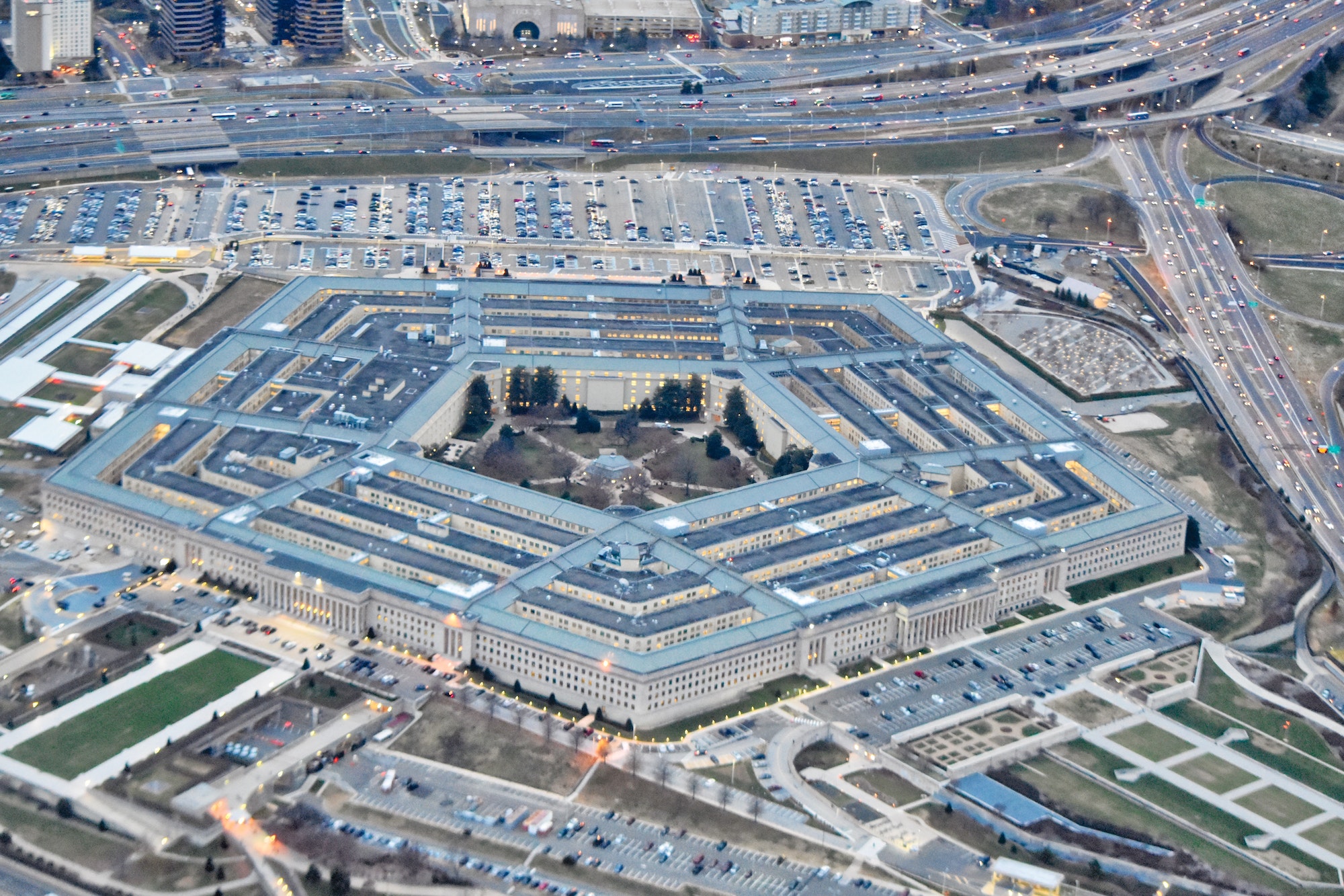 DW Weekly #221 - Cyberattacks surge alert, Europe leaps in quantum computing, chip sales and export controls side effects! 16 the pentagon in washington dc politics military