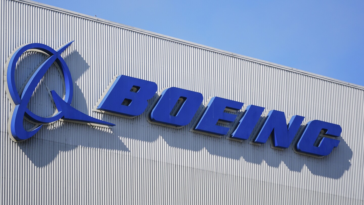 St. Louis-area Boeing workers reject contract offer