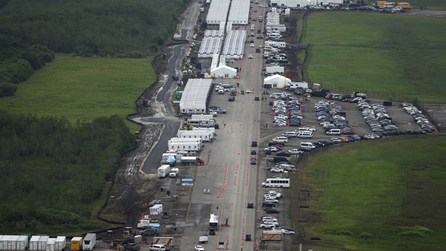 Alligator Alcatraz detainees describe overflowing toilets, medicine denials
