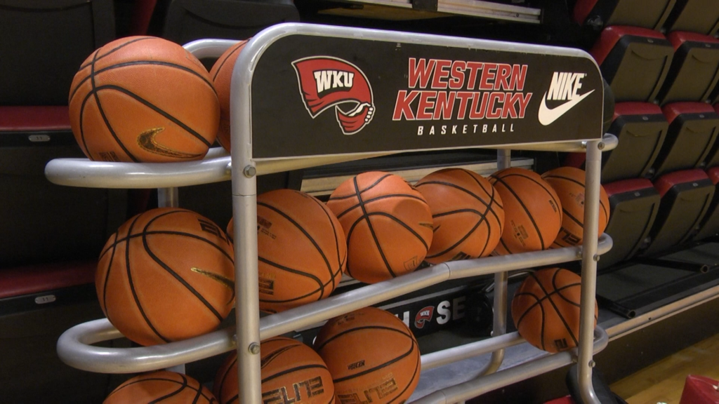 WKU men's basketball holds first open practice of 2025-26 season
