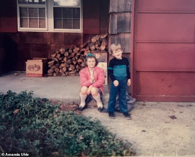 In elementary school, Uhle (pictured alongside her brother, Adam, in 1985) thought it was perfectly normal for households to be messy
